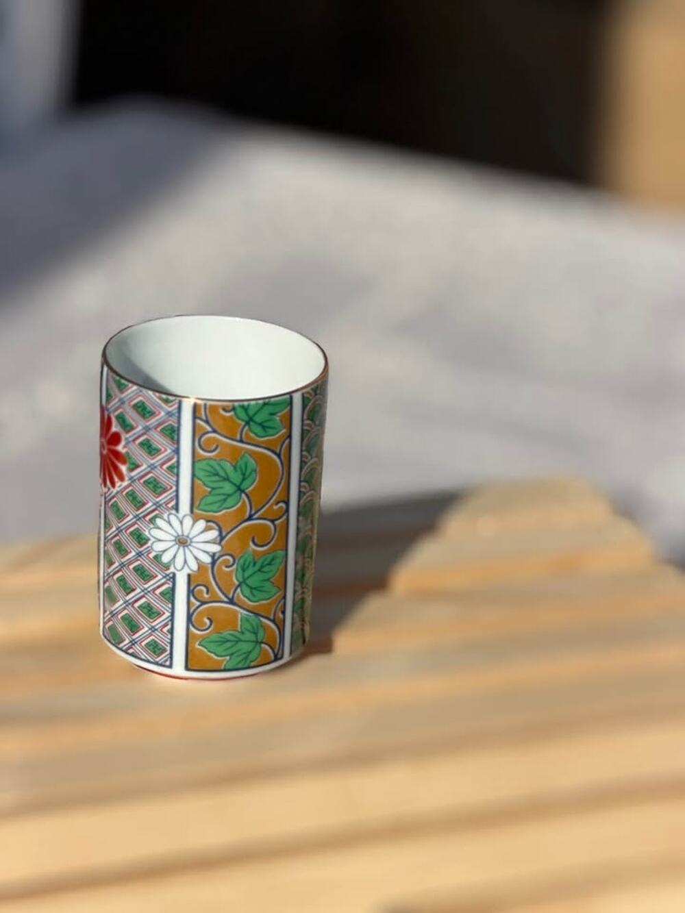 Vintage Japanese Porcelain Yunomi Tea Cup Imari Style Chrysanthemum Floral Panel